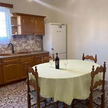 Di Stavros 2 Lejlighed